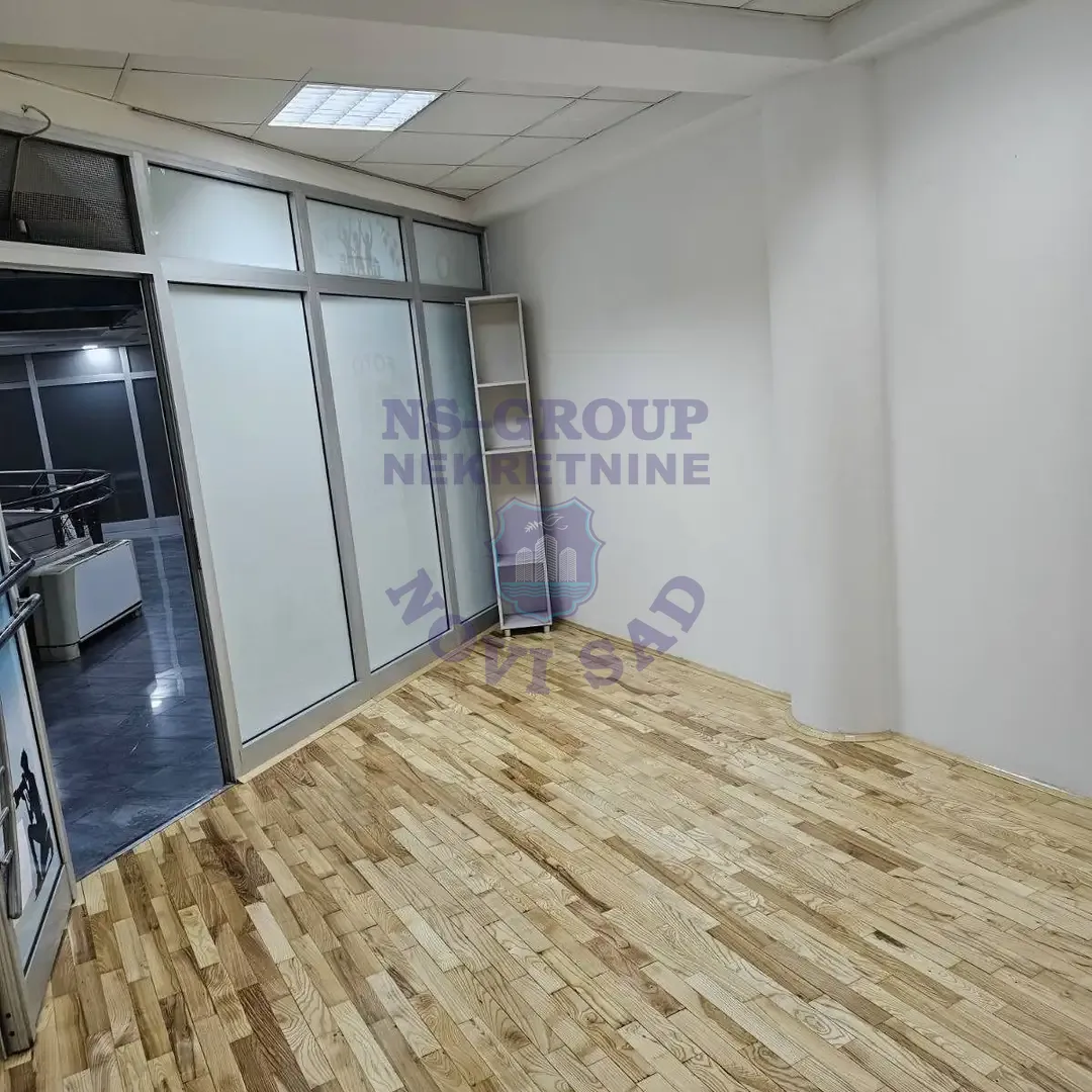 lokal na prodaju Novi Sad 19m2 567336