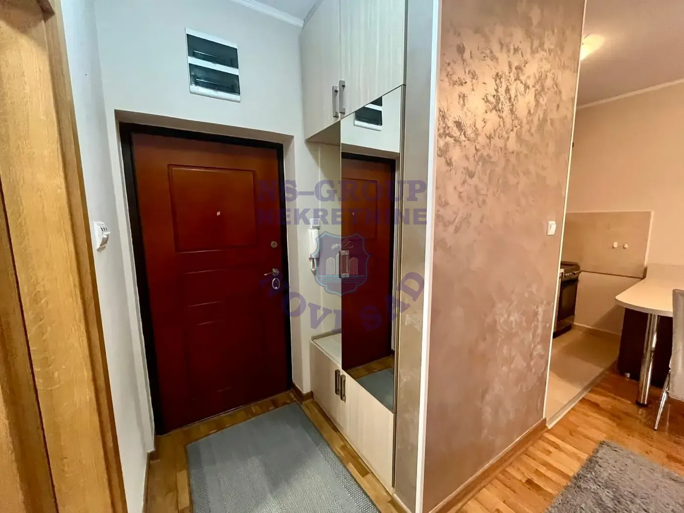 stan na prodaju Novi Sad 42m2 566966