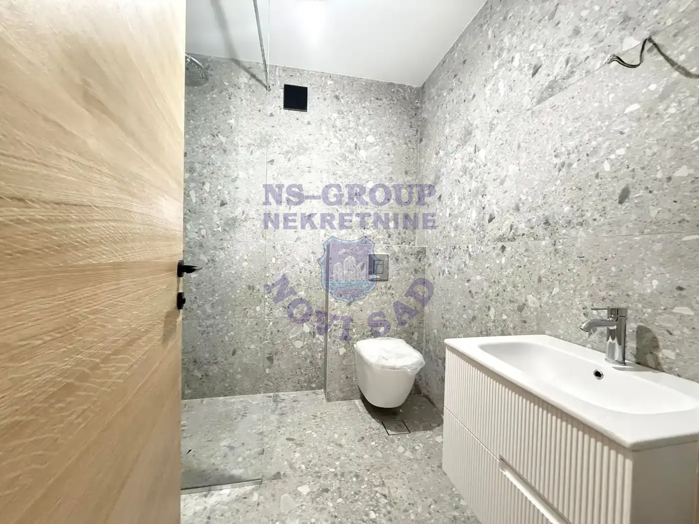 stan na prodaju Novi Sad 120m2 547003
