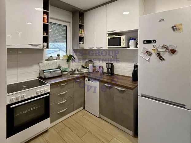 stan na prodaju Novi Sad 60m2 567414