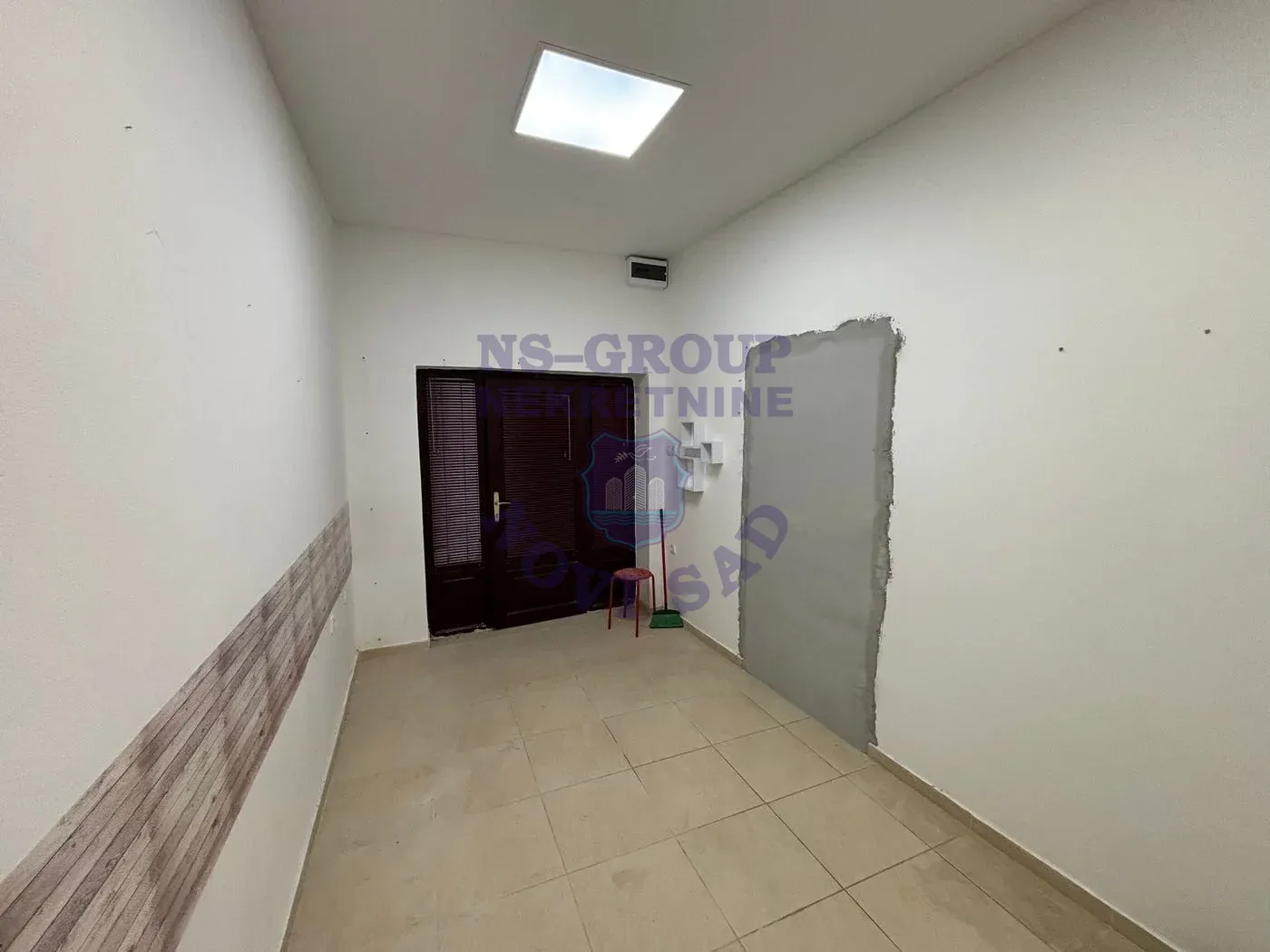 lokal na prodaju Novi Sad 10m2 567407