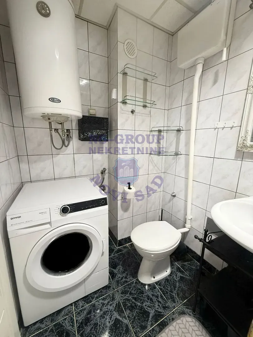 stan na prodaju Novi Sad 48m2 567490