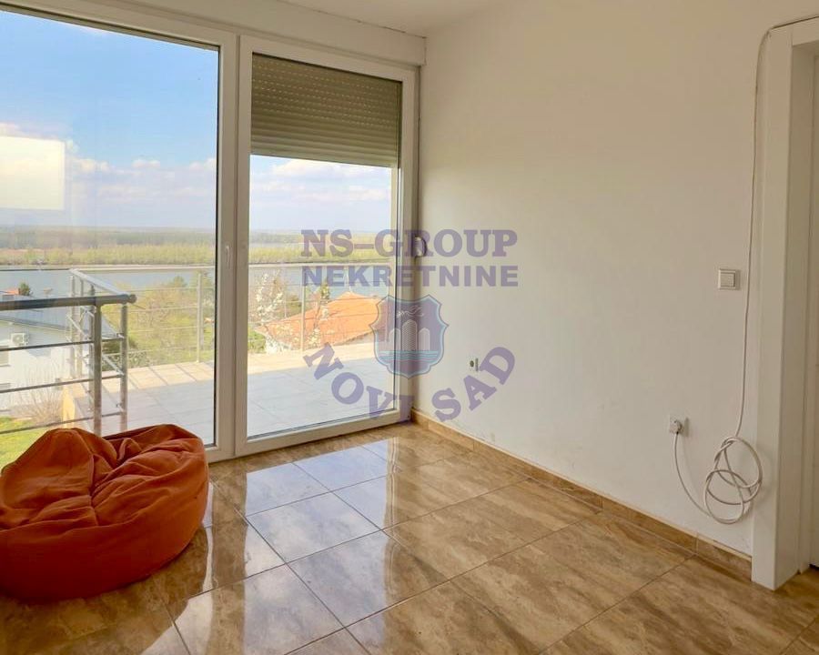 kuca na prodaju Banoštor 68m2 567423