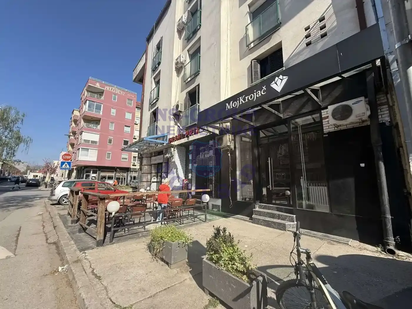 lokal na prodaju Novi Sad 72m2 567613