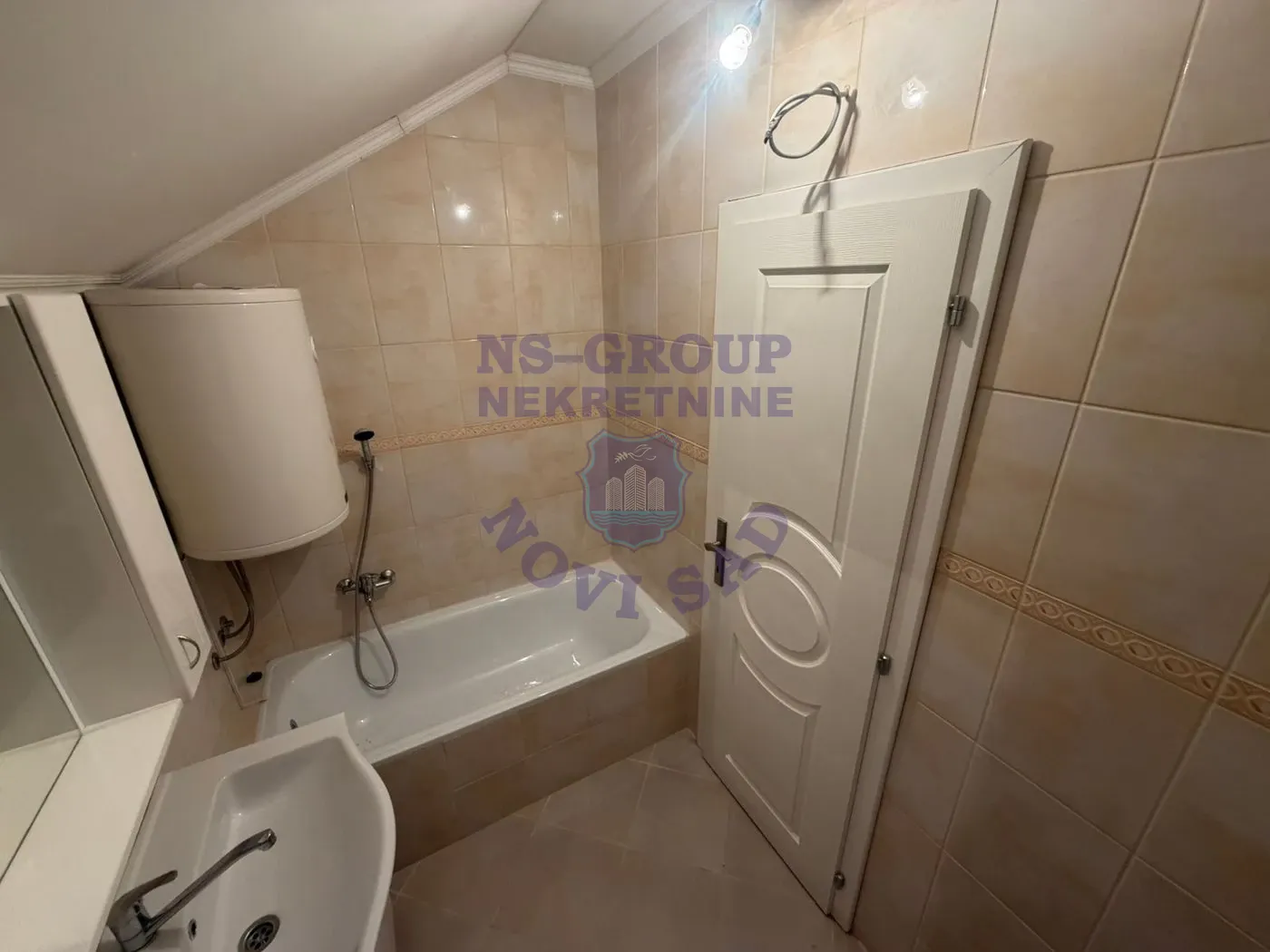 stan na prodaju Čelarevo 53m2 567605