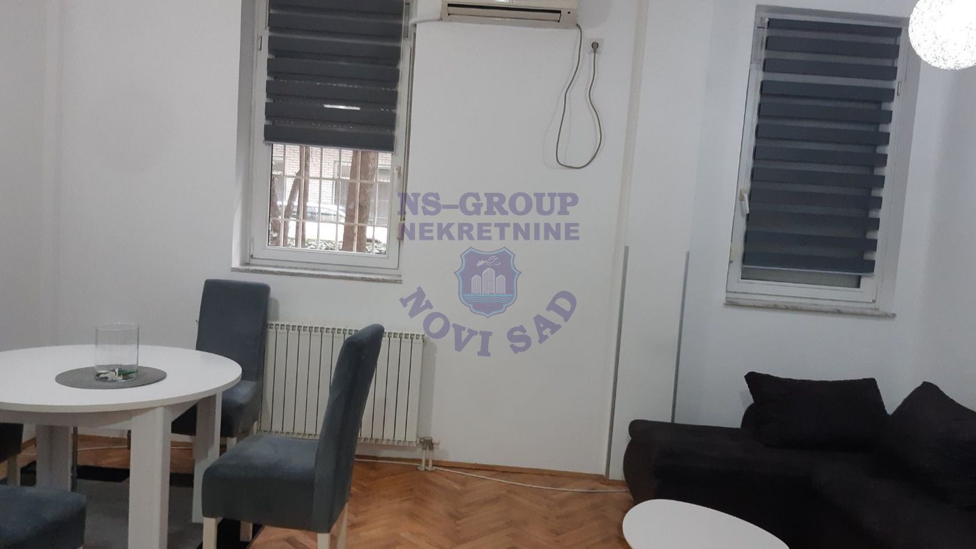 stan na prodaju Novi Sad, 51m2 16059