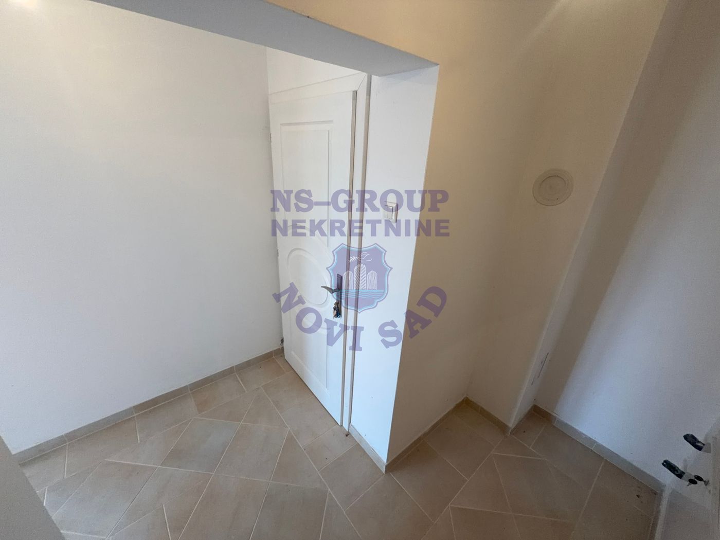 stan na prodaju Čelarevo 53m2 567605