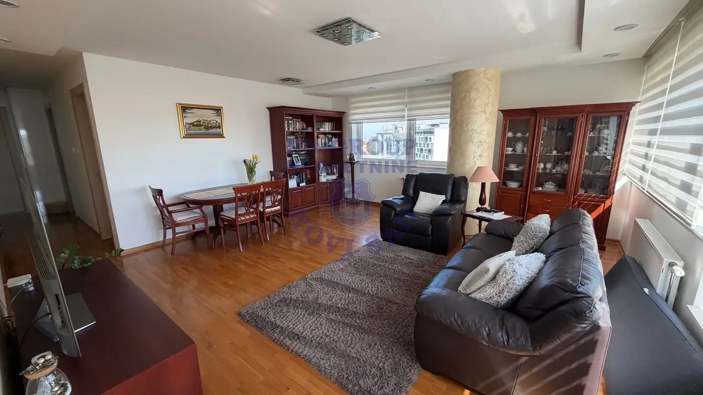 stan na prodaju Novi Sad, 110m2 567616
