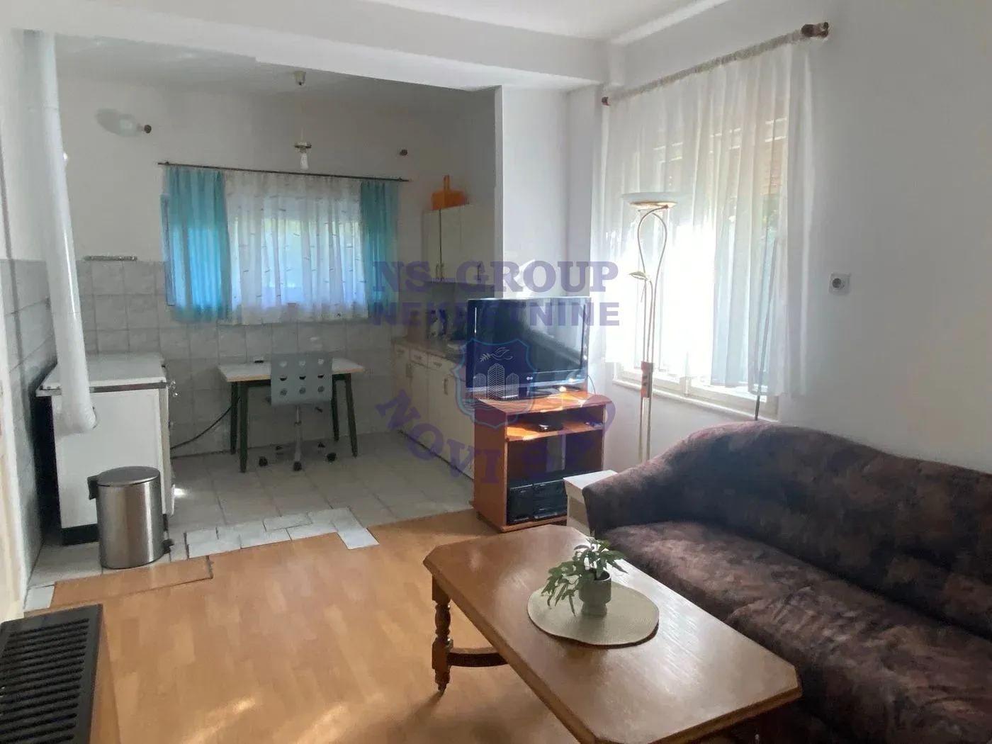 kuca na prodaju Sremska Kamenica 102m2 561544