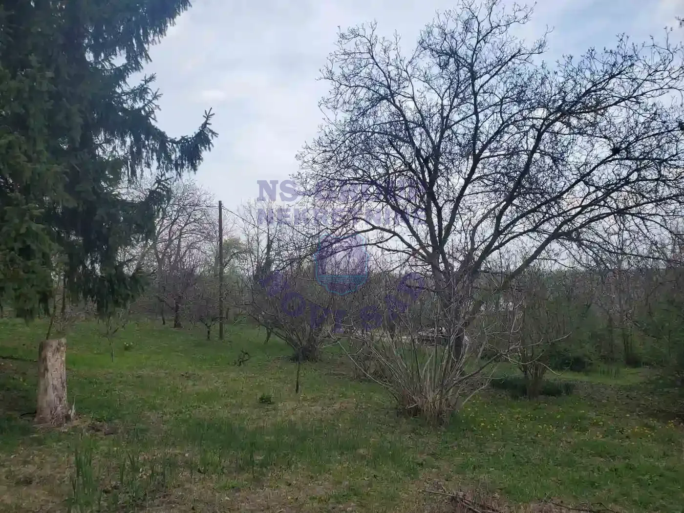 kuca na prodaju Sremski Karlovci 27m2 566877