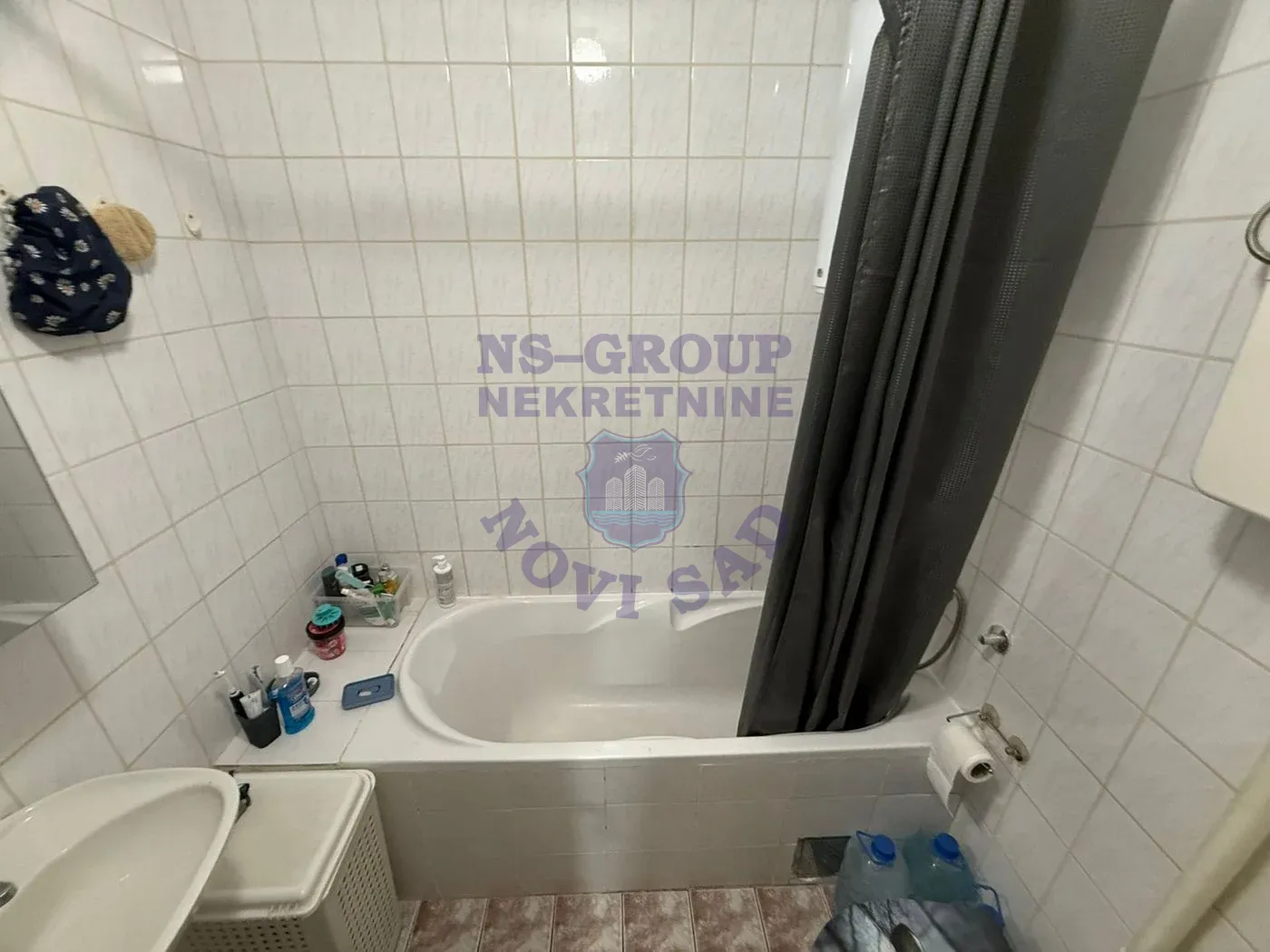 stan na prodaju Novi Sad 56m2 568002