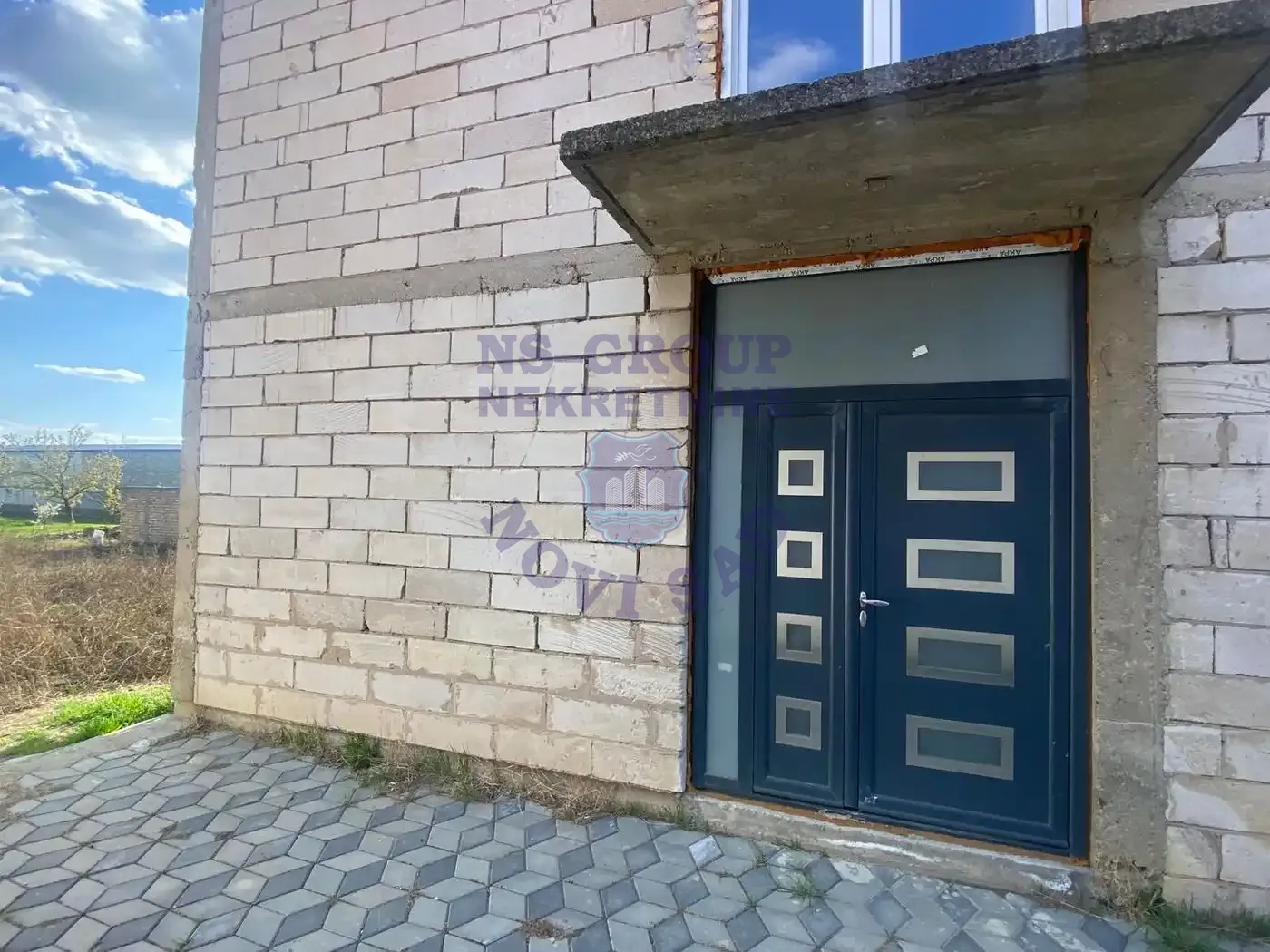 kuca na prodaju Žabalj 300m2 567849