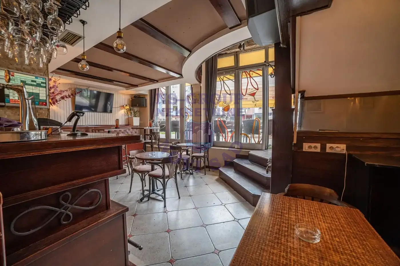 lokal na prodaju Novi Sad, 61m2 566012