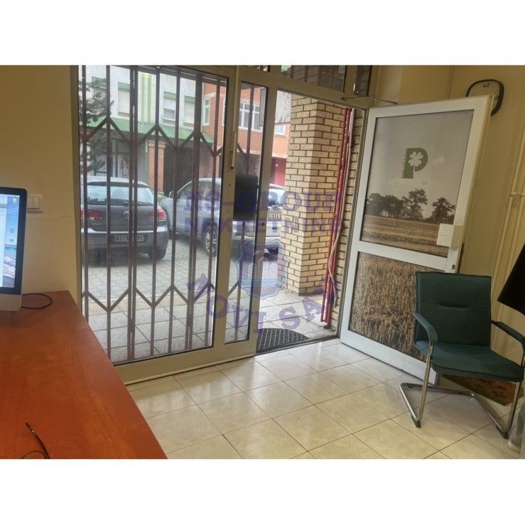 lokal za izdavanje Novi Sad 35m2 16108