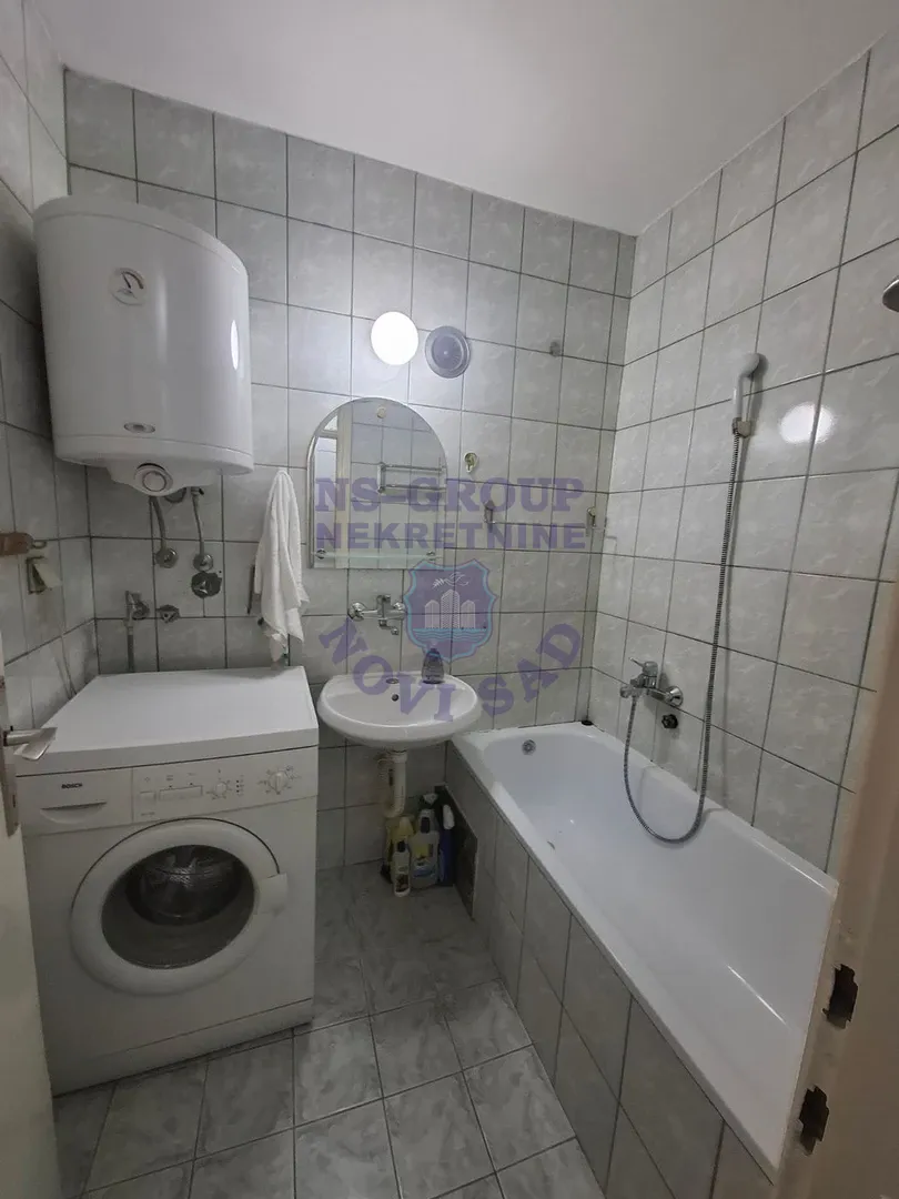 stan na prodaju Novi Sad 49m2 568332