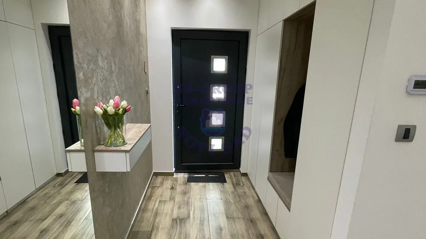 kuca na prodaju Petrovaradin 165m2 568356