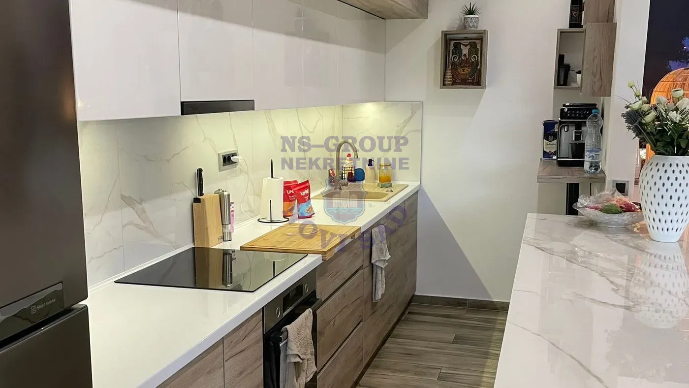kuca na prodaju Petrovaradin 165m2 568356