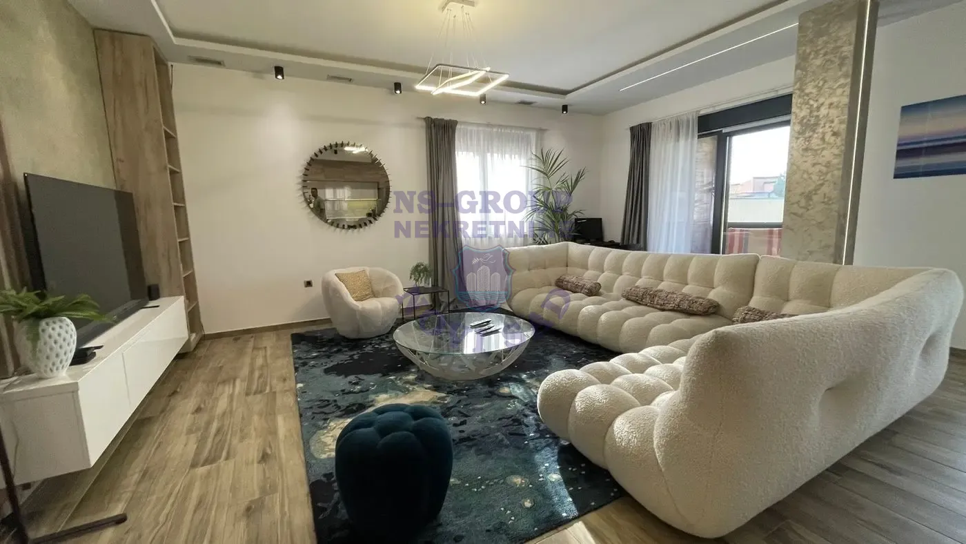 kuca na prodaju Petrovaradin 165m2 568356