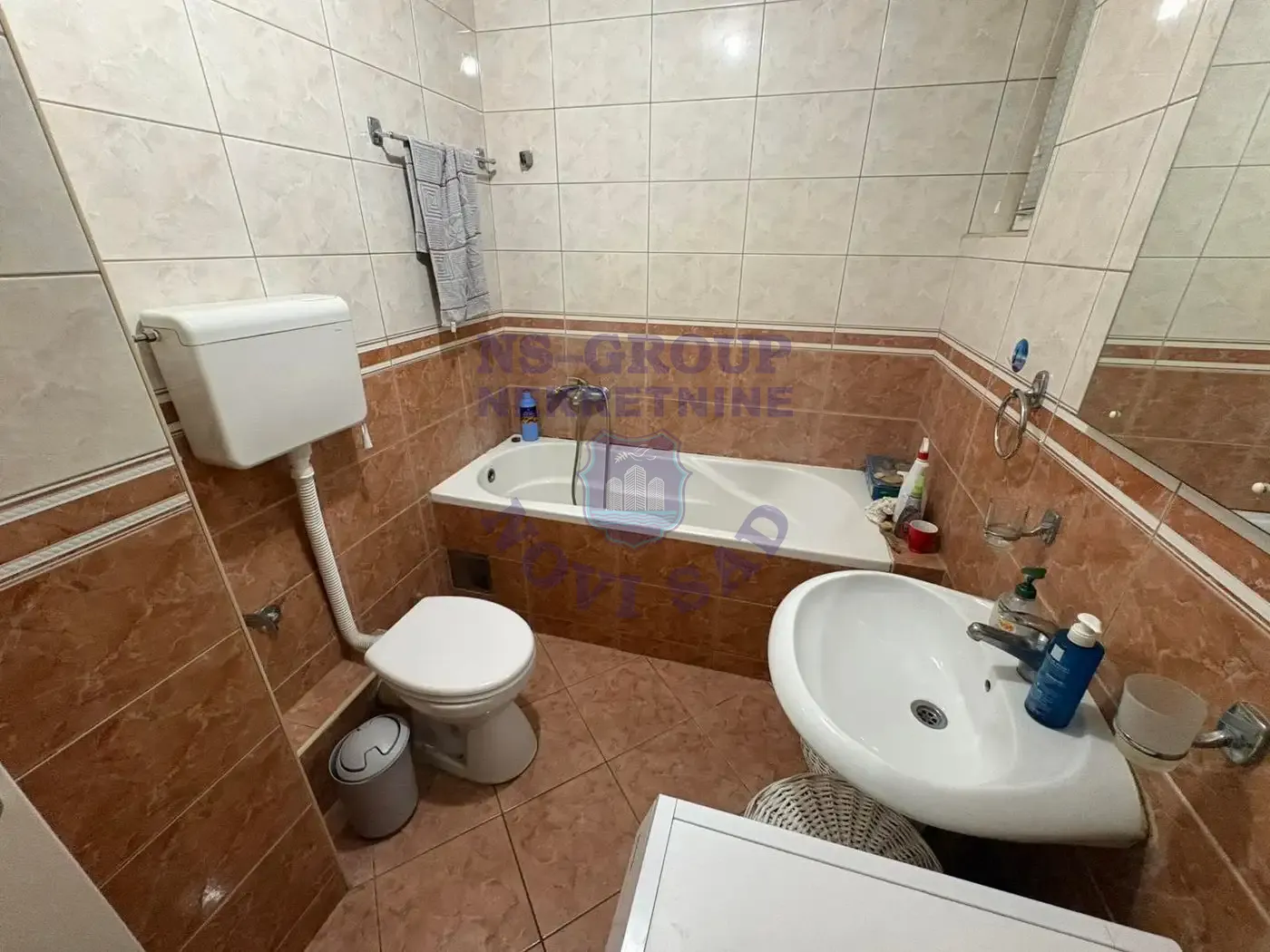 stan na prodaju Novi Sad 55m2 568482