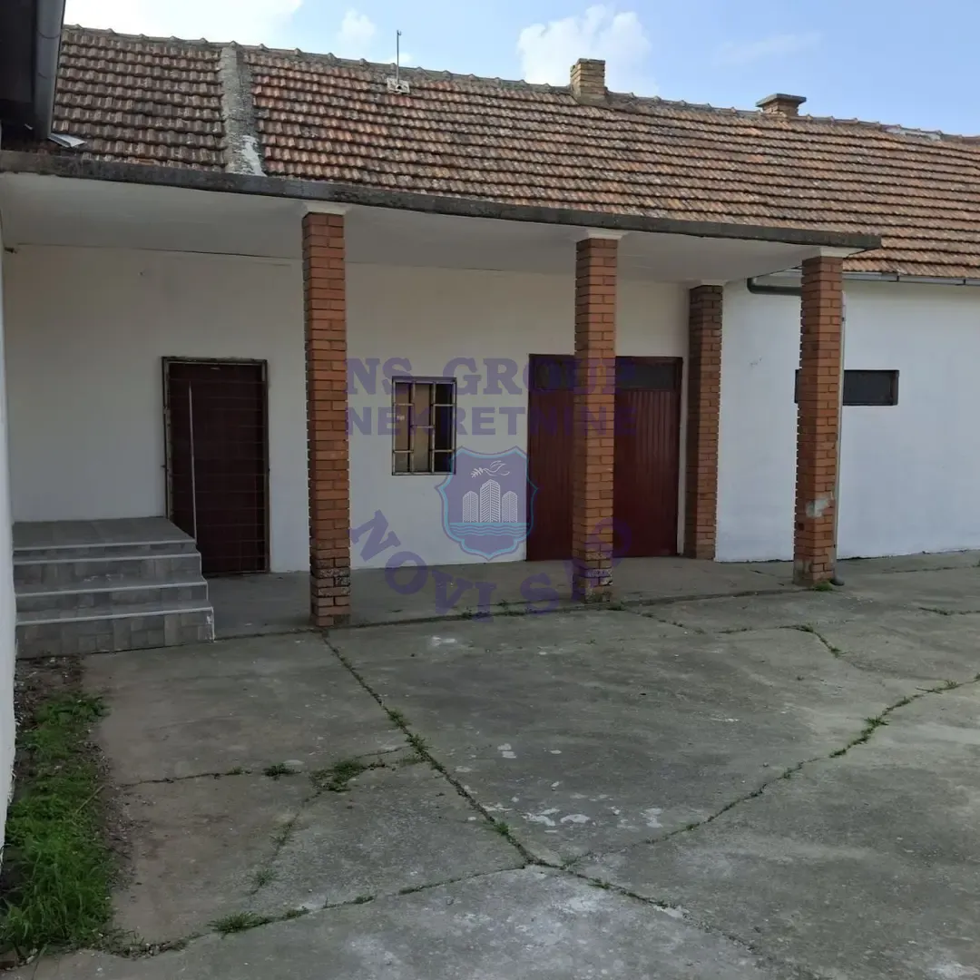 kuca na prodaju Kać 151m2 568426