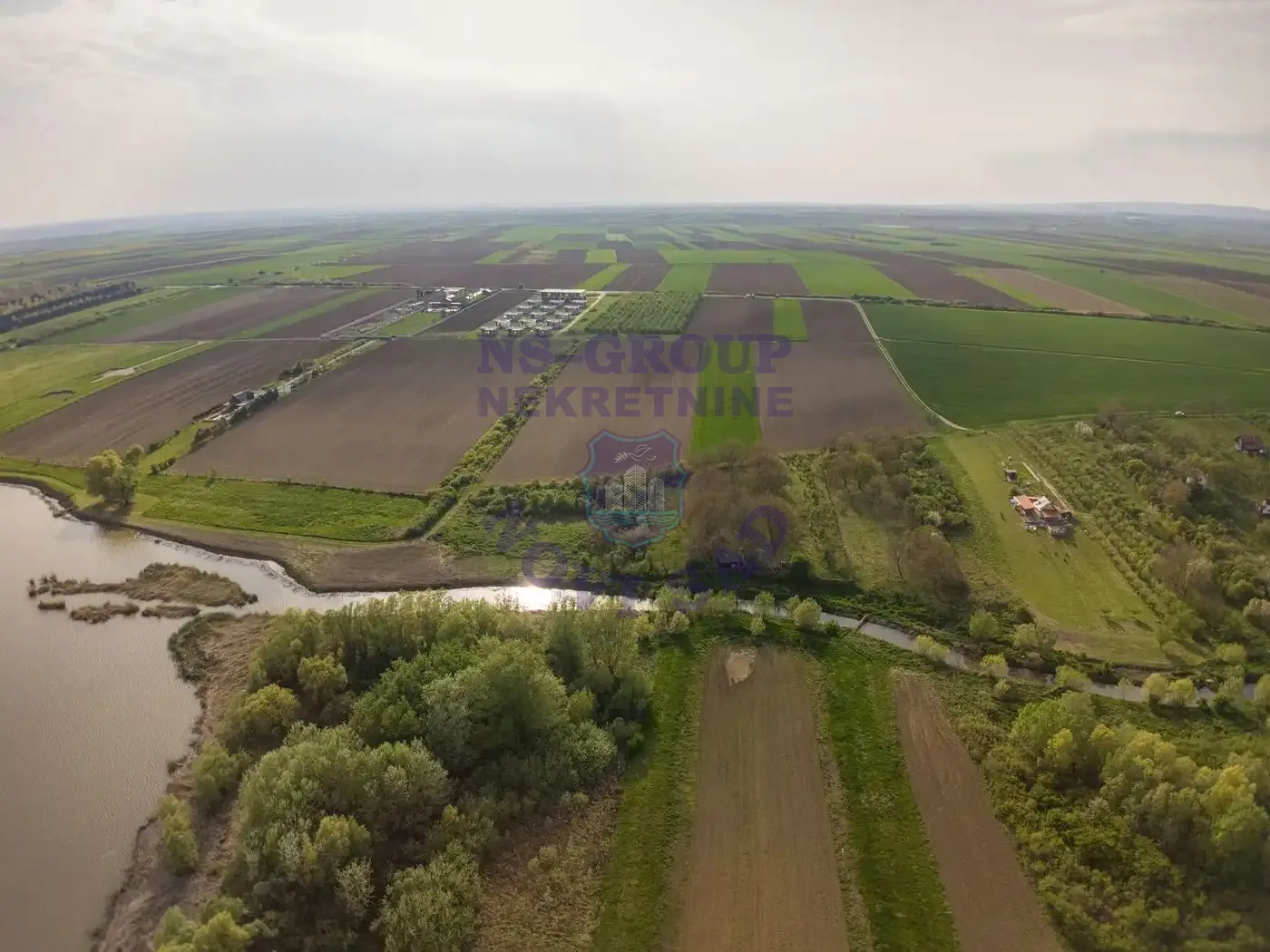 plac na prodaju Ruma 2223m2 568078