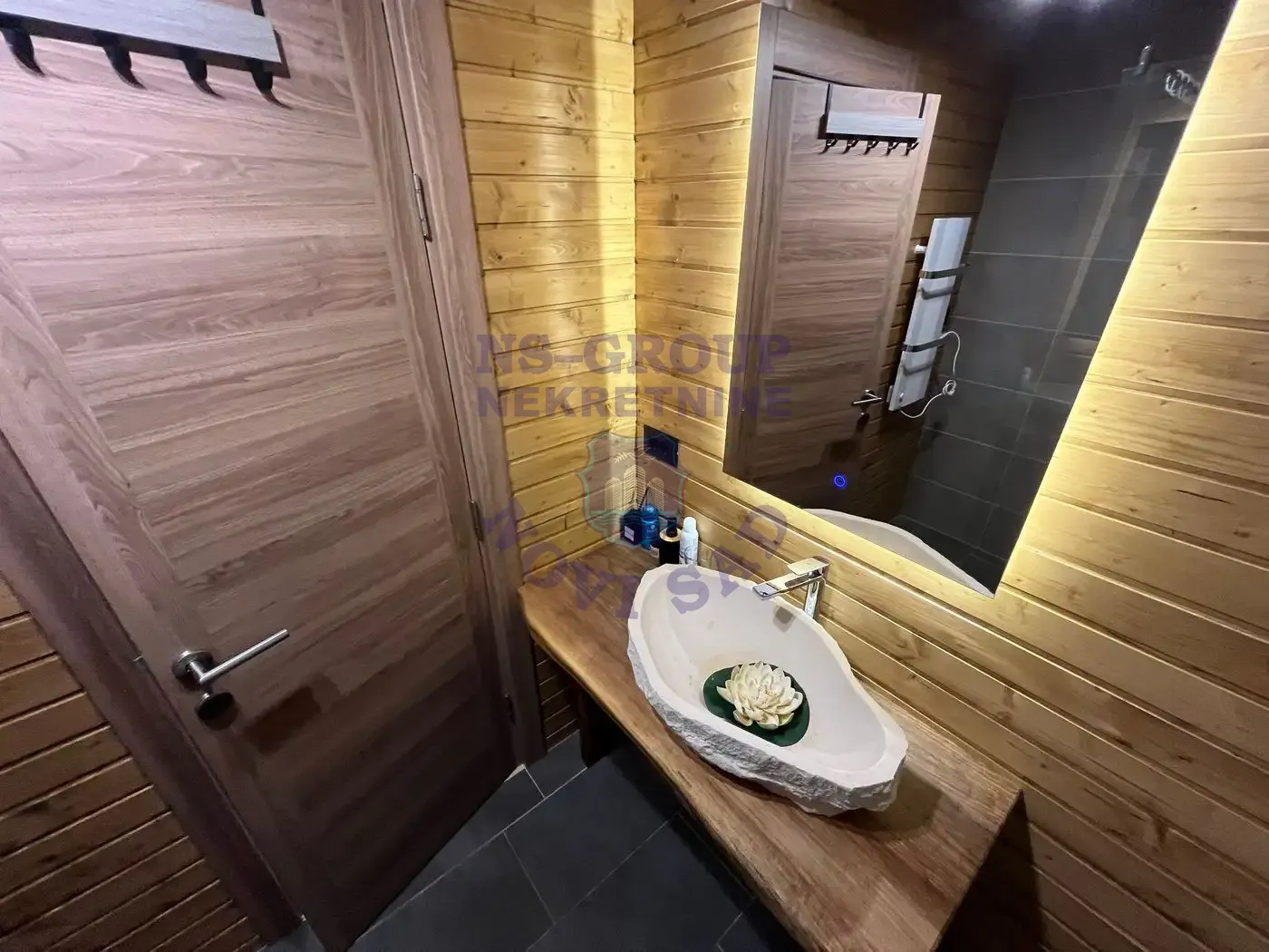 kuca na prodaju Sremski Karlovci 60m2 568339