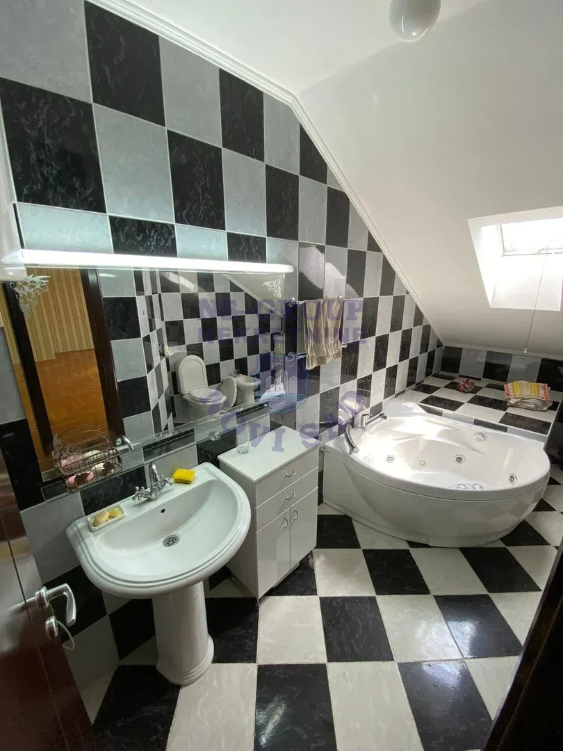 stan na prodaju Novi Sad 100m2 568751