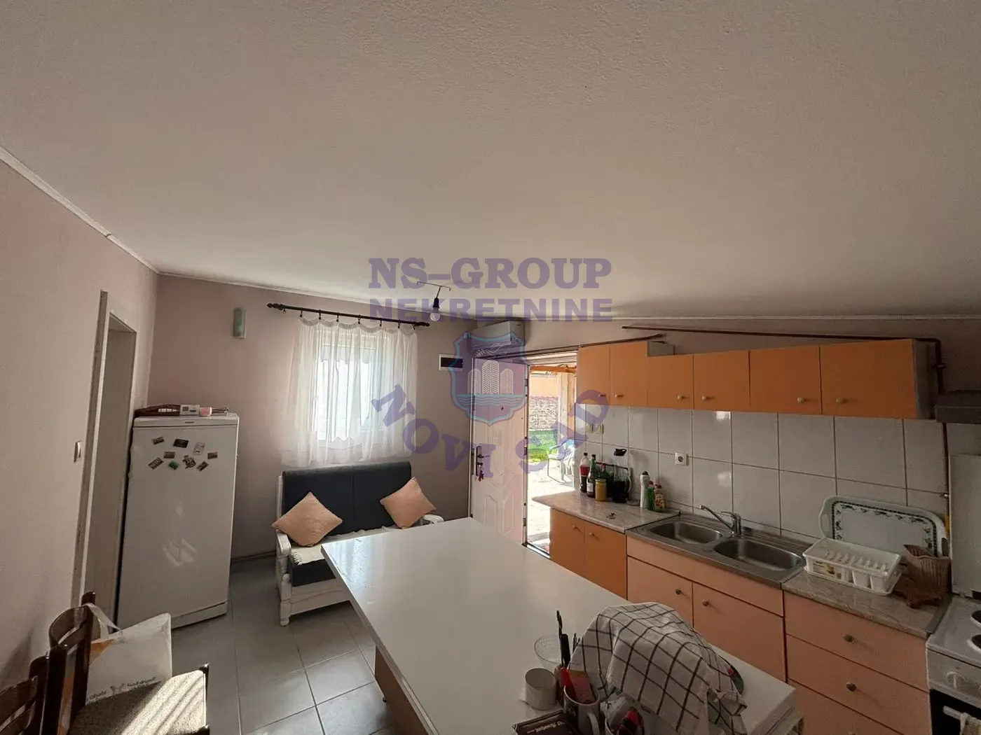kuca na prodaju Temerin 205m2 568824