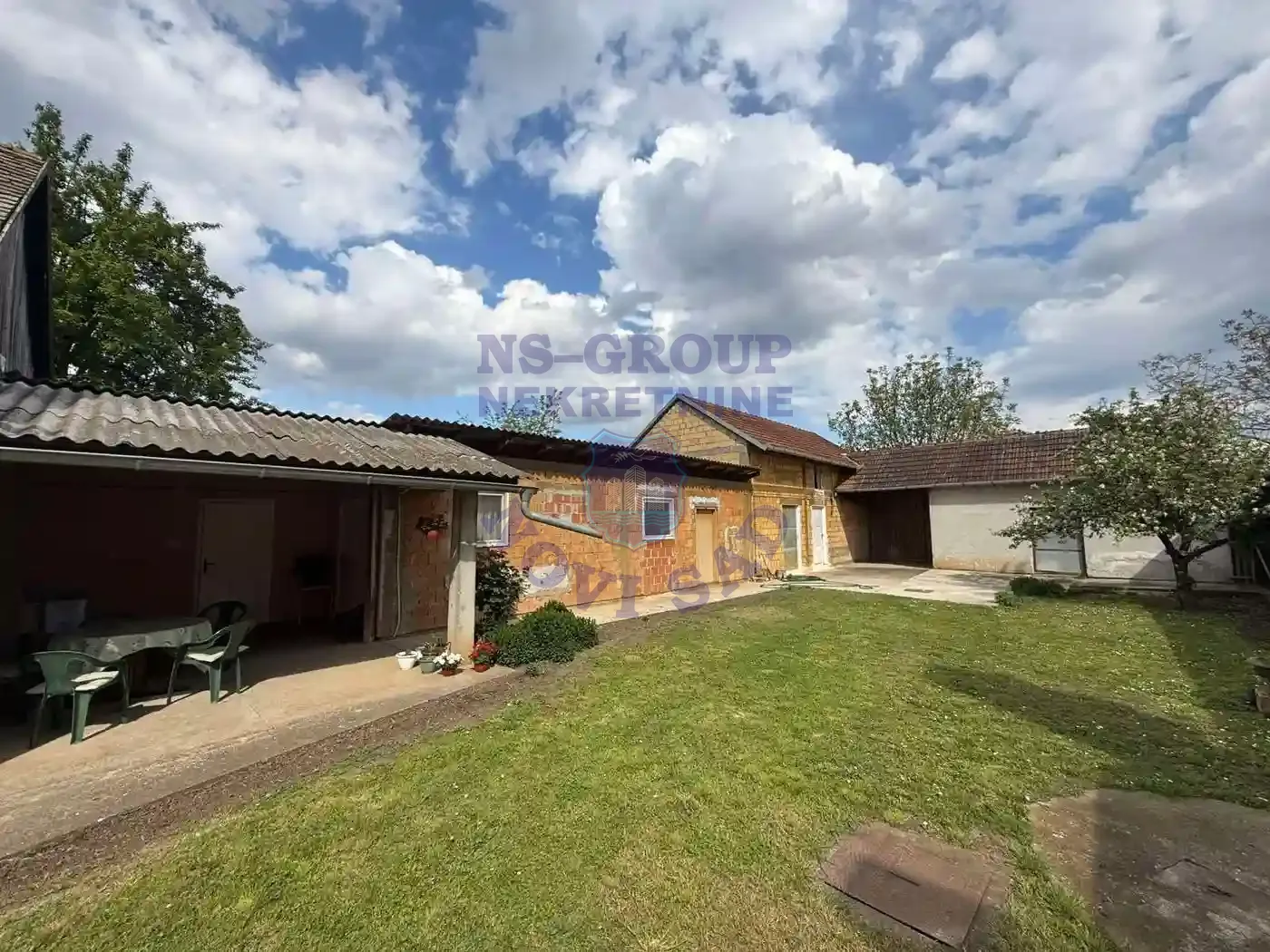 kuca na prodaju Temerin 205m2 568824