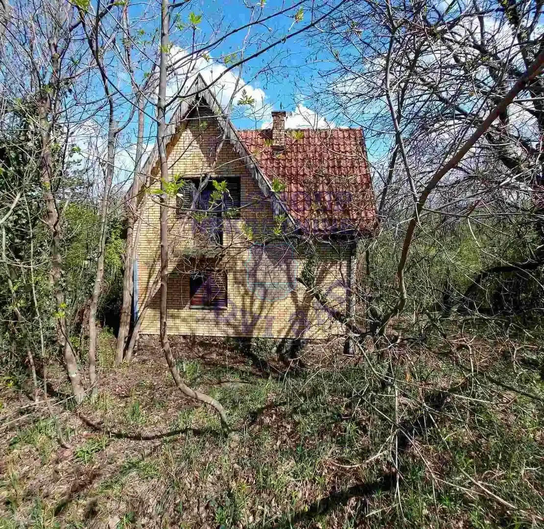 plac na prodaju Sremska Kamenica 959m2 557093