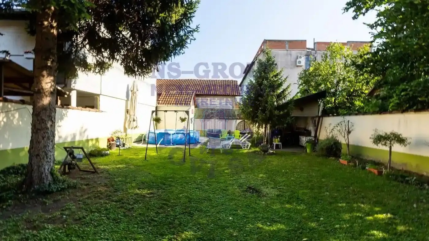 kuca na prodaju Novi Sad 338m2 569038