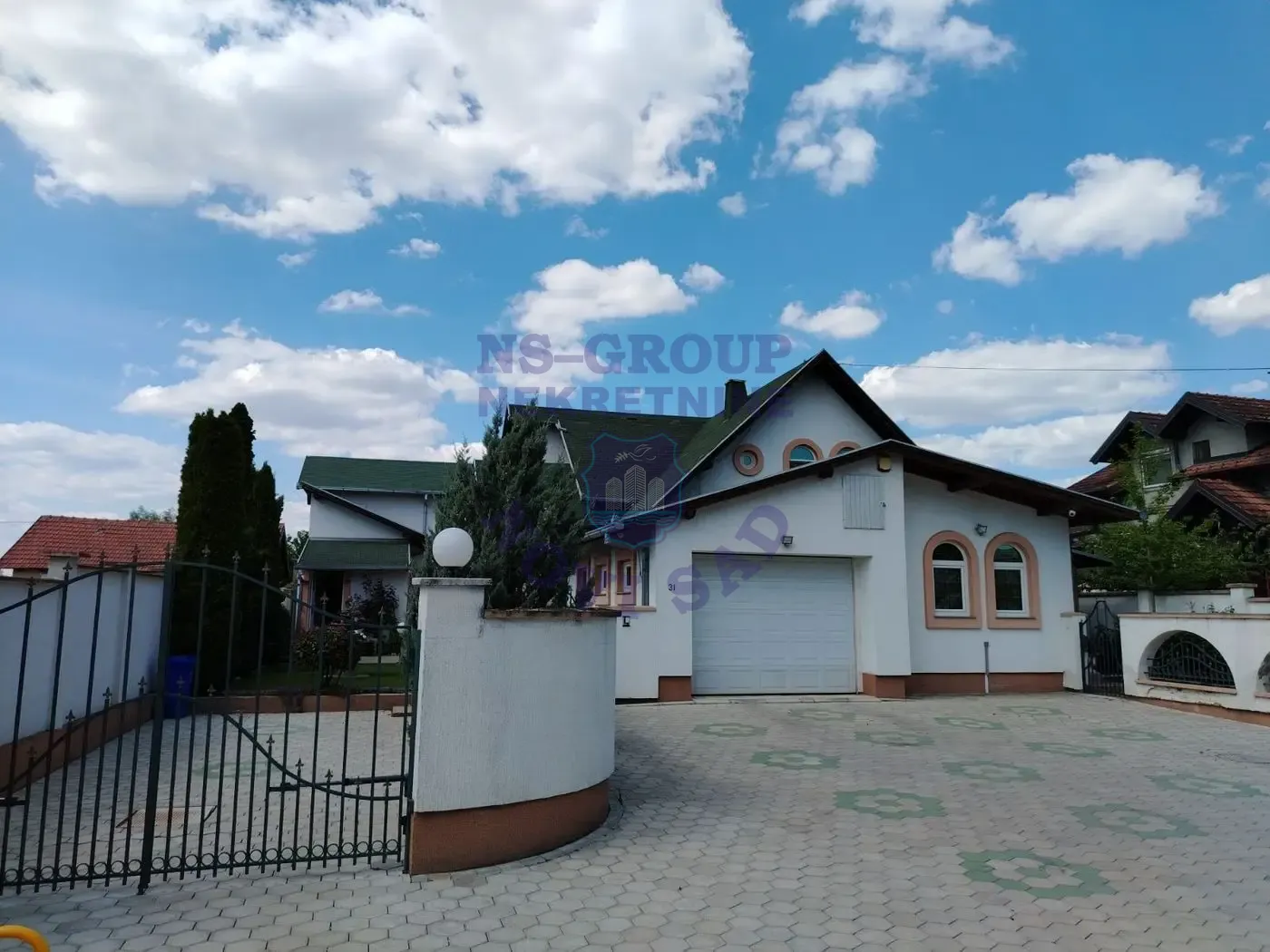 kuca na prodaju Novi Sad 232m2 569018
