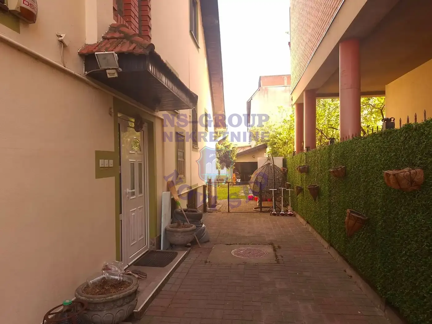 kuca na prodaju Novi Sad 338m2 569038