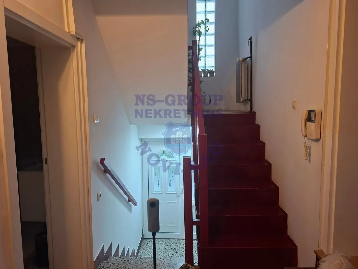 kuca na prodaju Novi Sad 338m2 569038