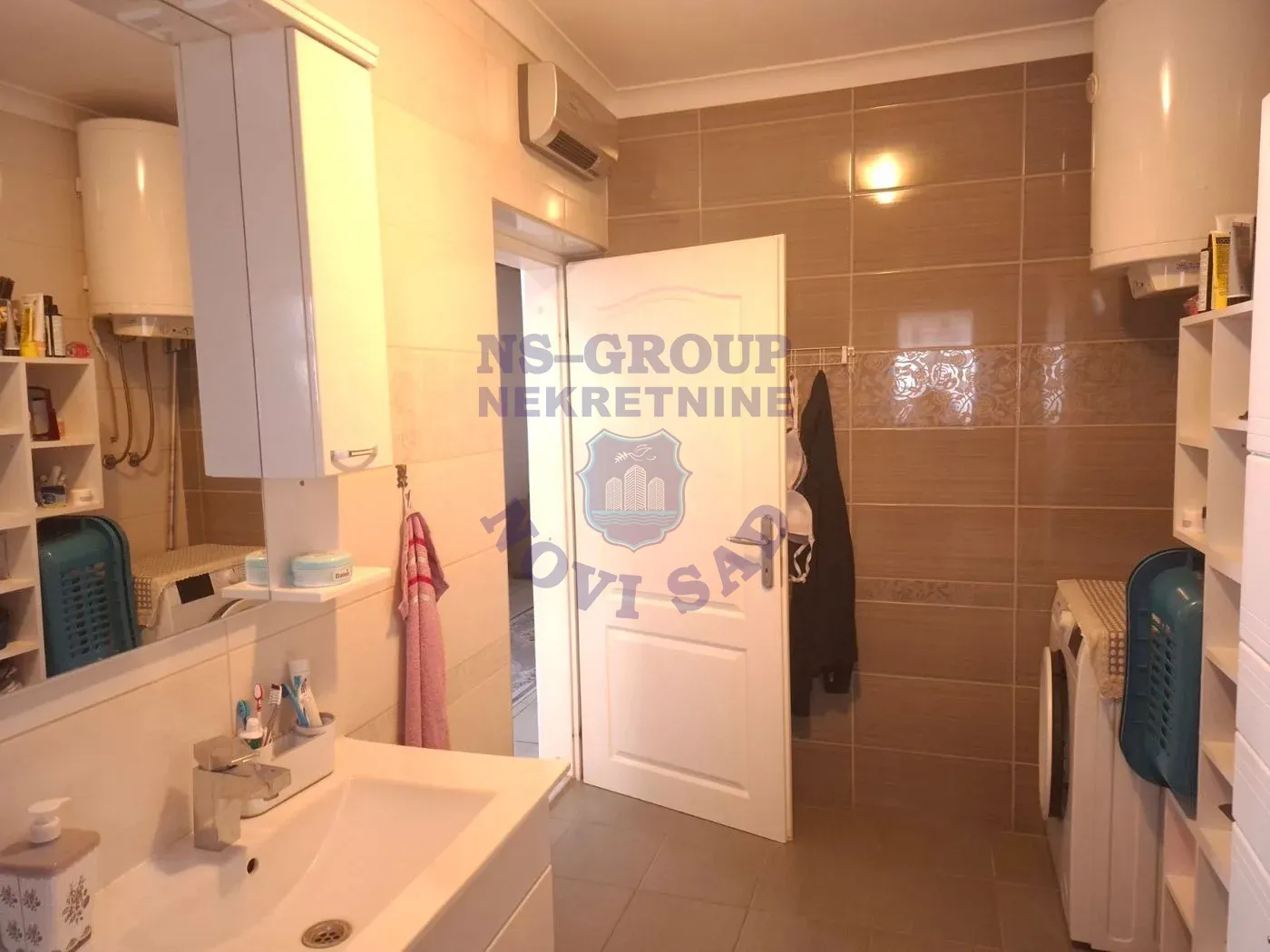 kuca na prodaju Novi Sad 338m2 569038