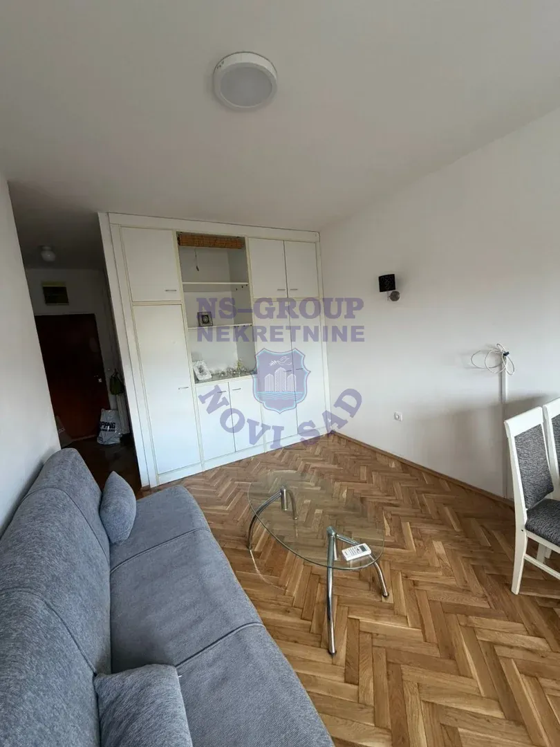 stan na prodaju Novi Sad 35m2 569126