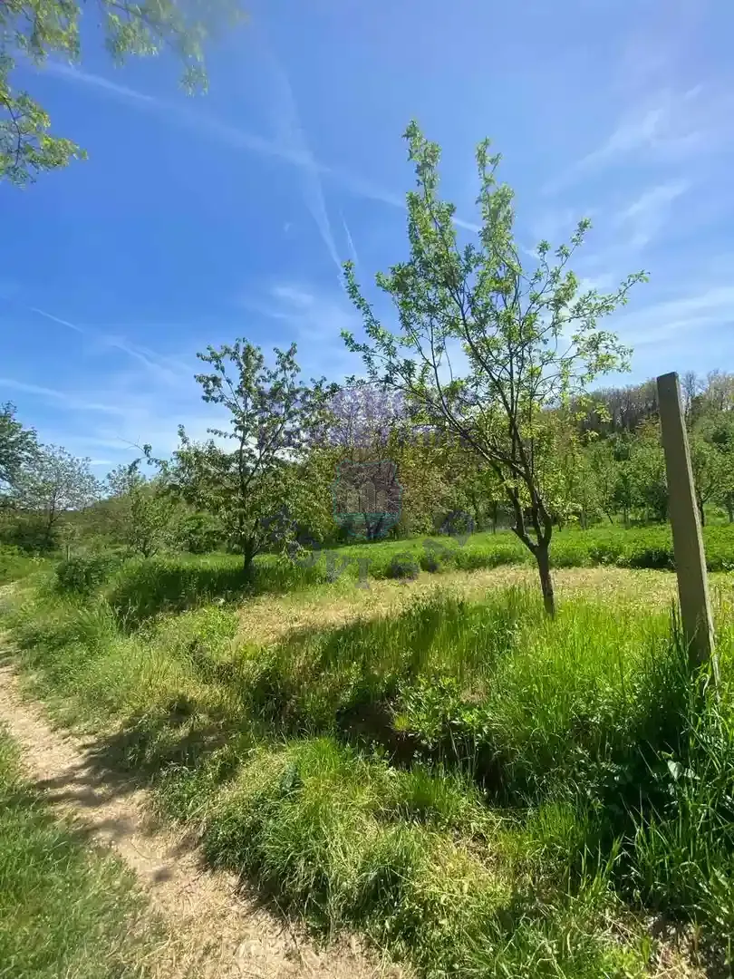 plac na prodaju Maradik 809m2 569135