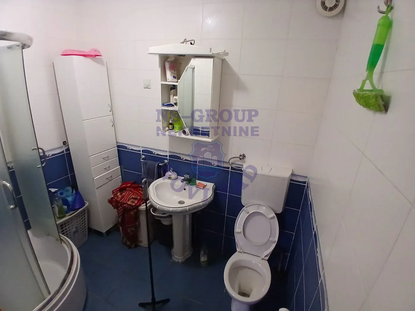 kuca na prodaju Ledinci 322m2 569131
