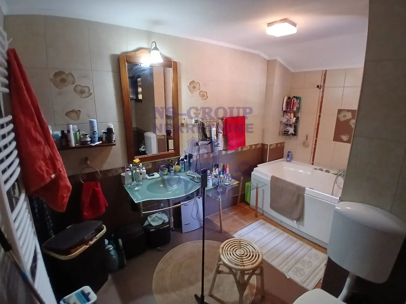 kuca na prodaju Ledinci 322m2 569131
