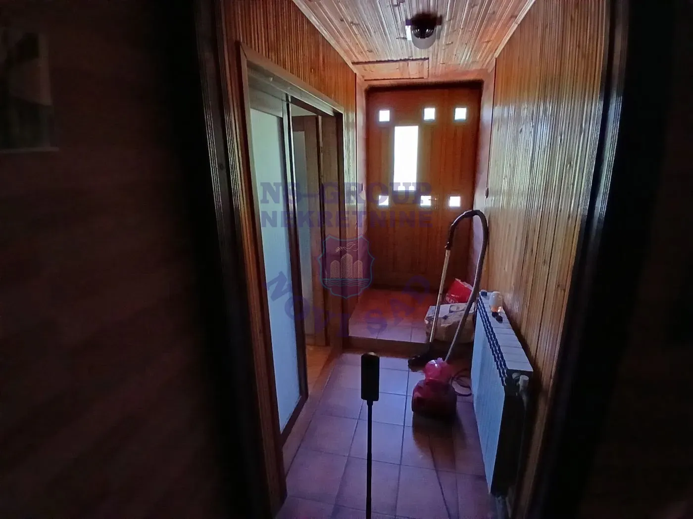 kuca na prodaju Ledinci 322m2 569131