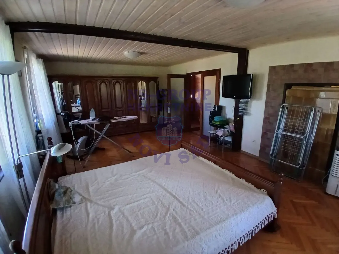 kuca na prodaju Ledinci 322m2 569131
