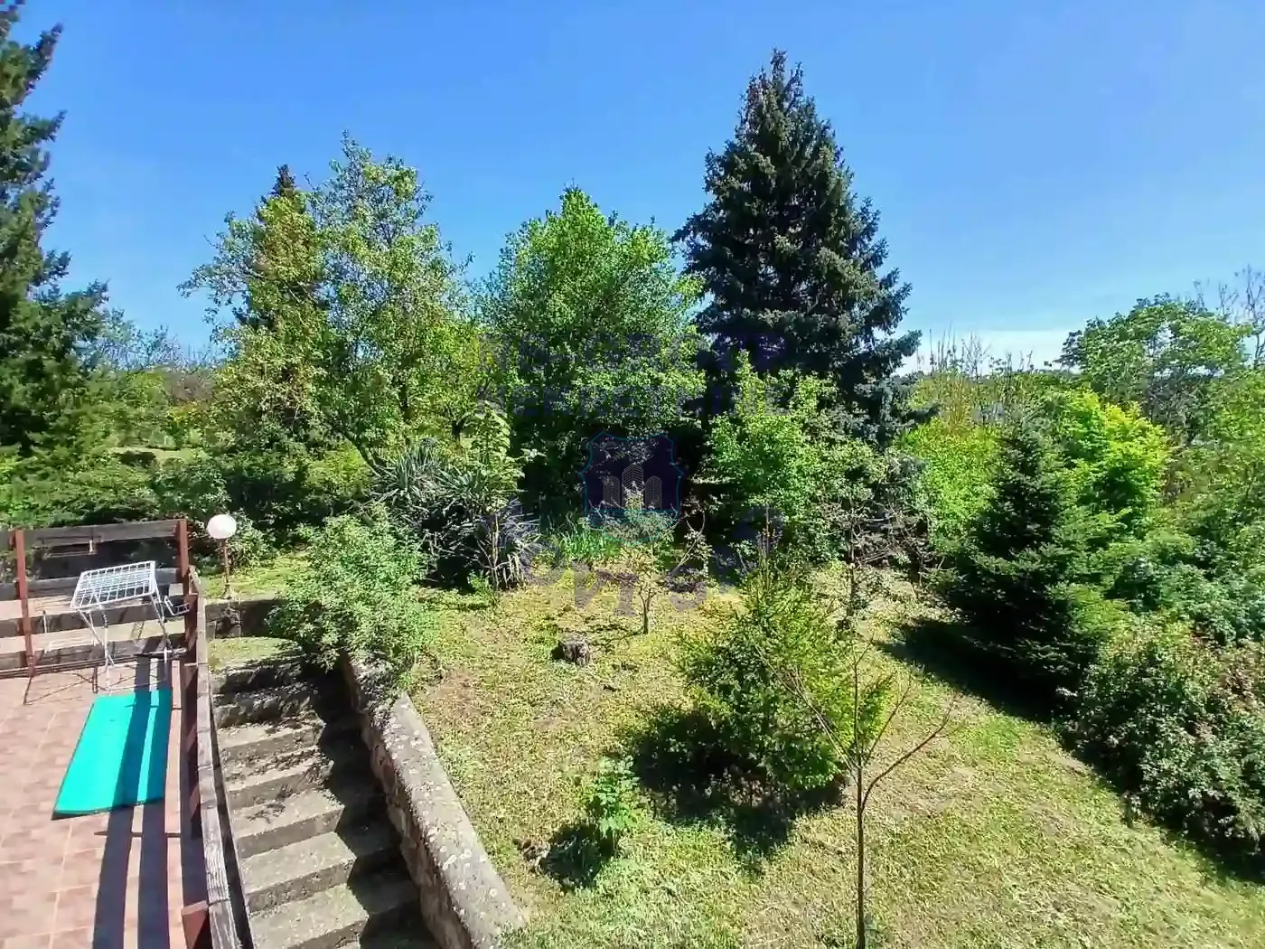 kuca na prodaju Ledinci 322m2 569131