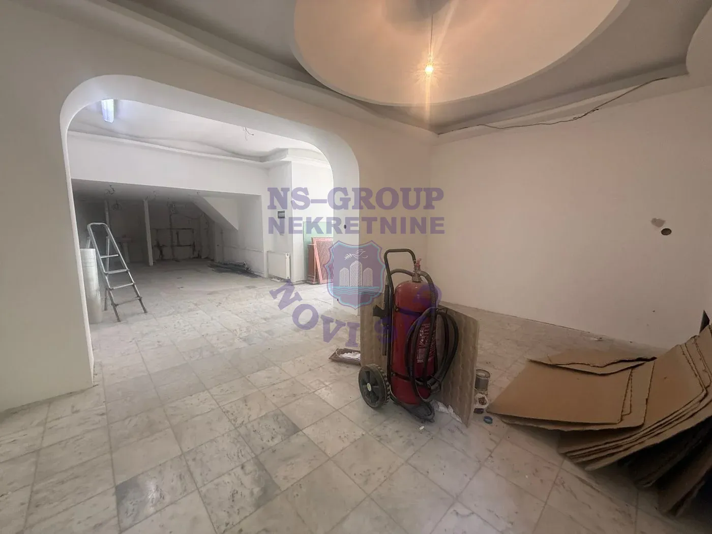 lokal na prodaju Novi Sad 74m2 569182