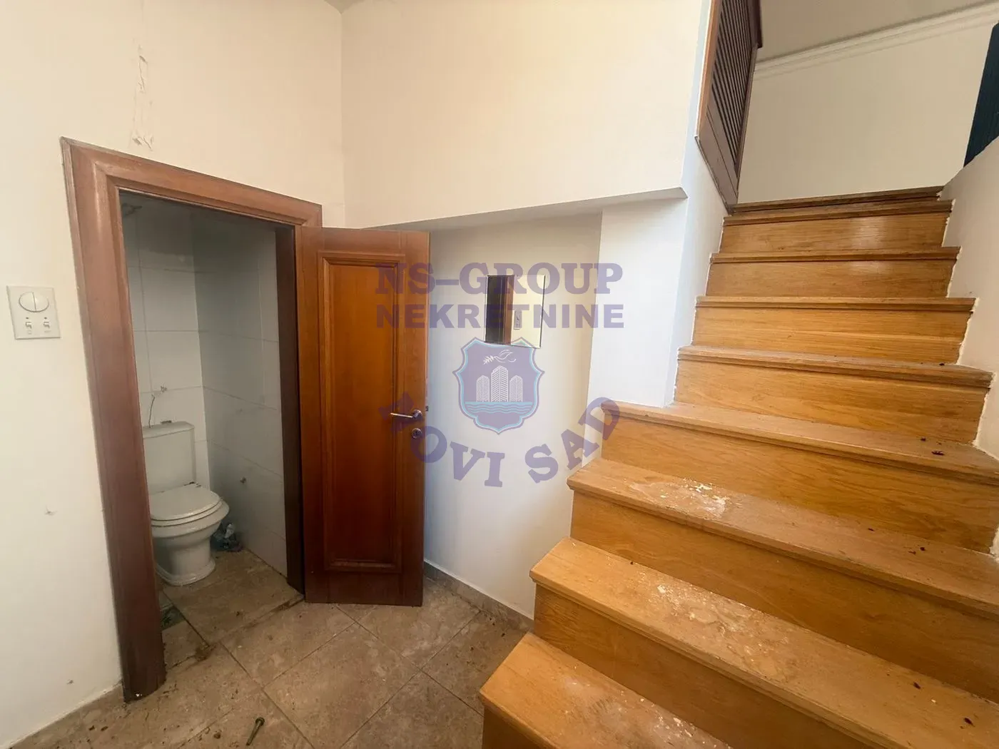 lokal na prodaju Novi Sad 74m2 569182