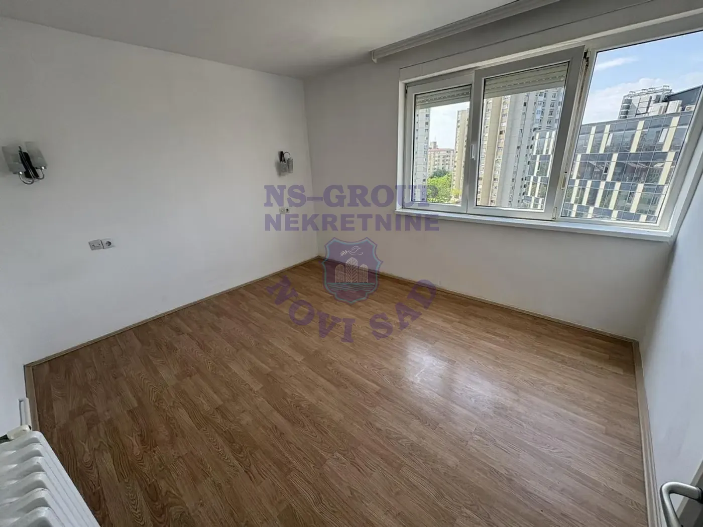 stan na prodaju Novi Sad 64m2 569189