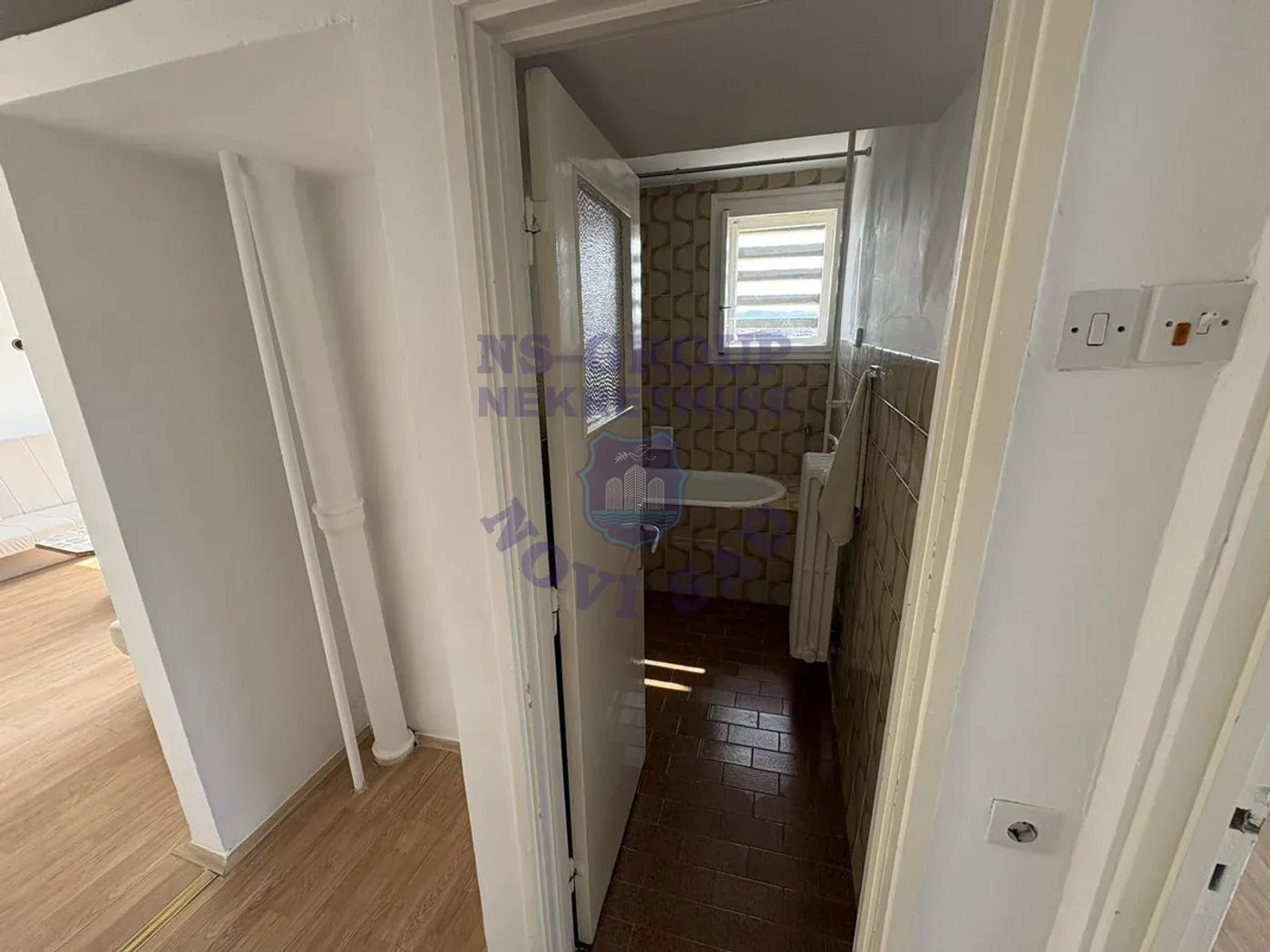 stan na prodaju Novi Sad 64m2 569189