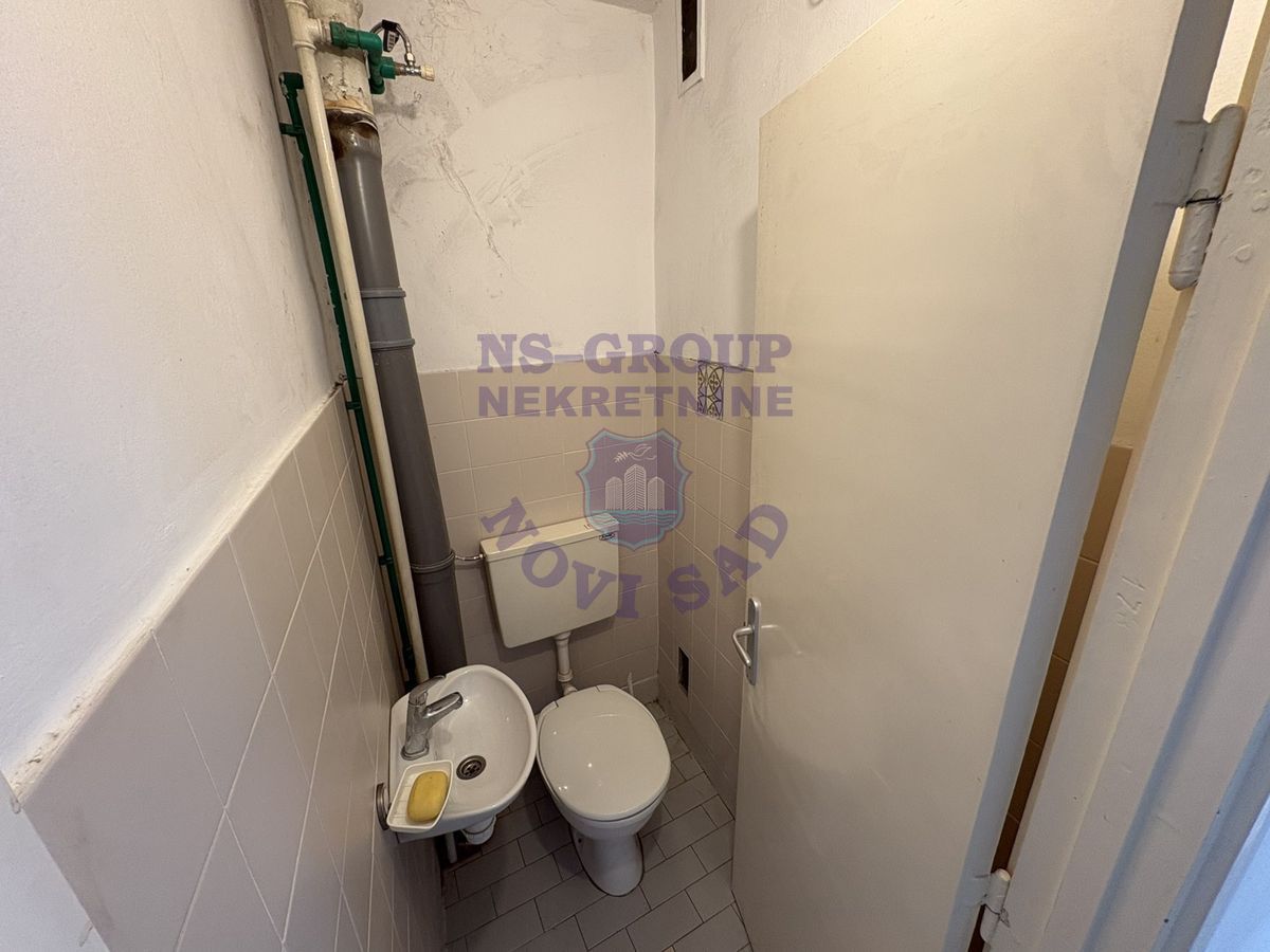stan na prodaju Novi Sad 64m2 569189