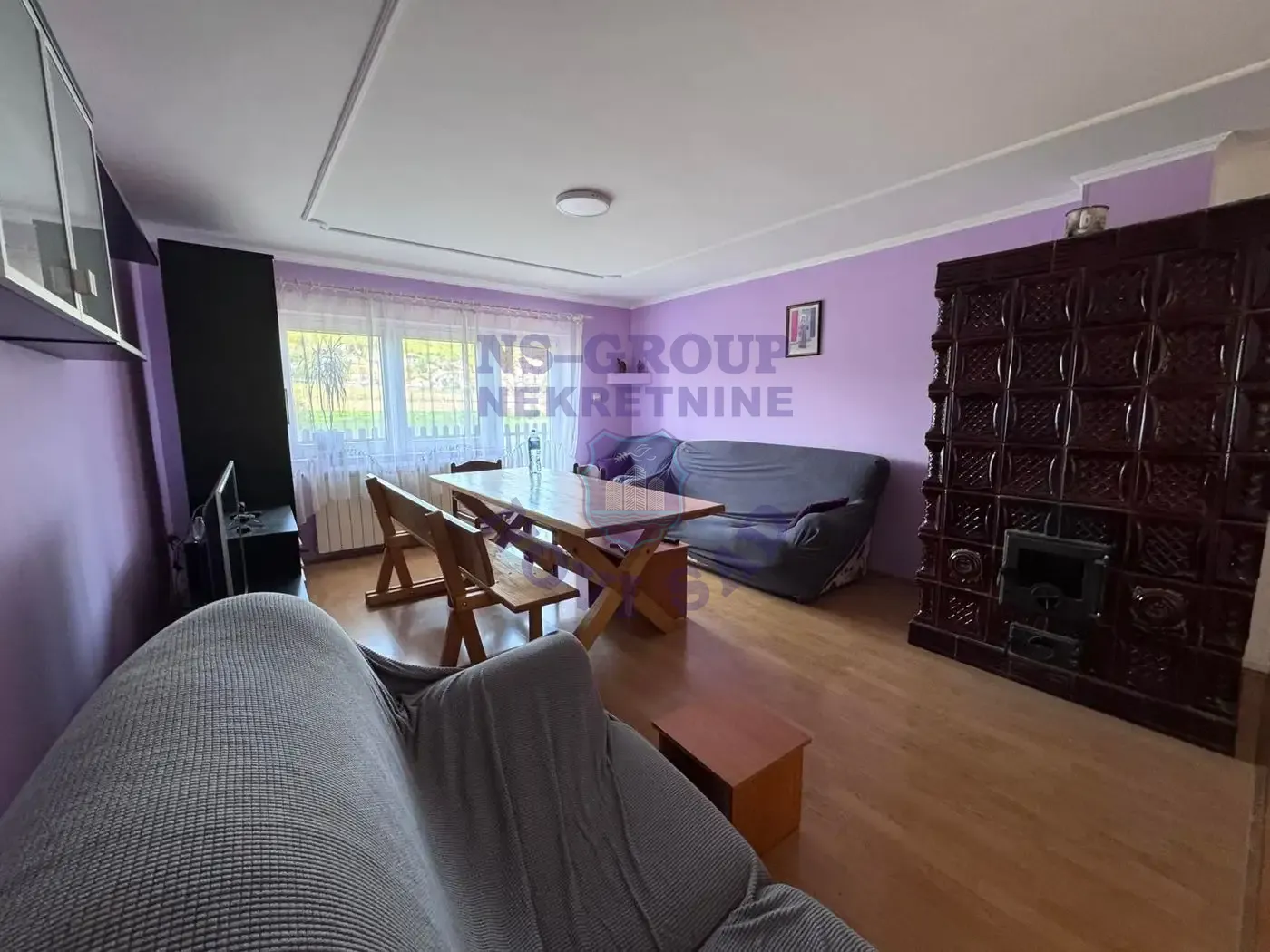 kuca na prodaju Sremski Karlovci 351m2 569069