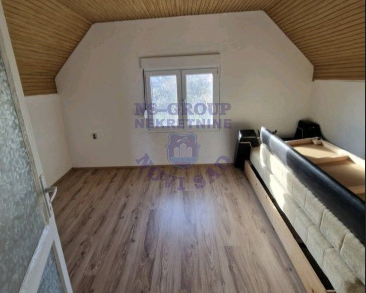 kuca na prodaju Čortanovci 61m2 569293