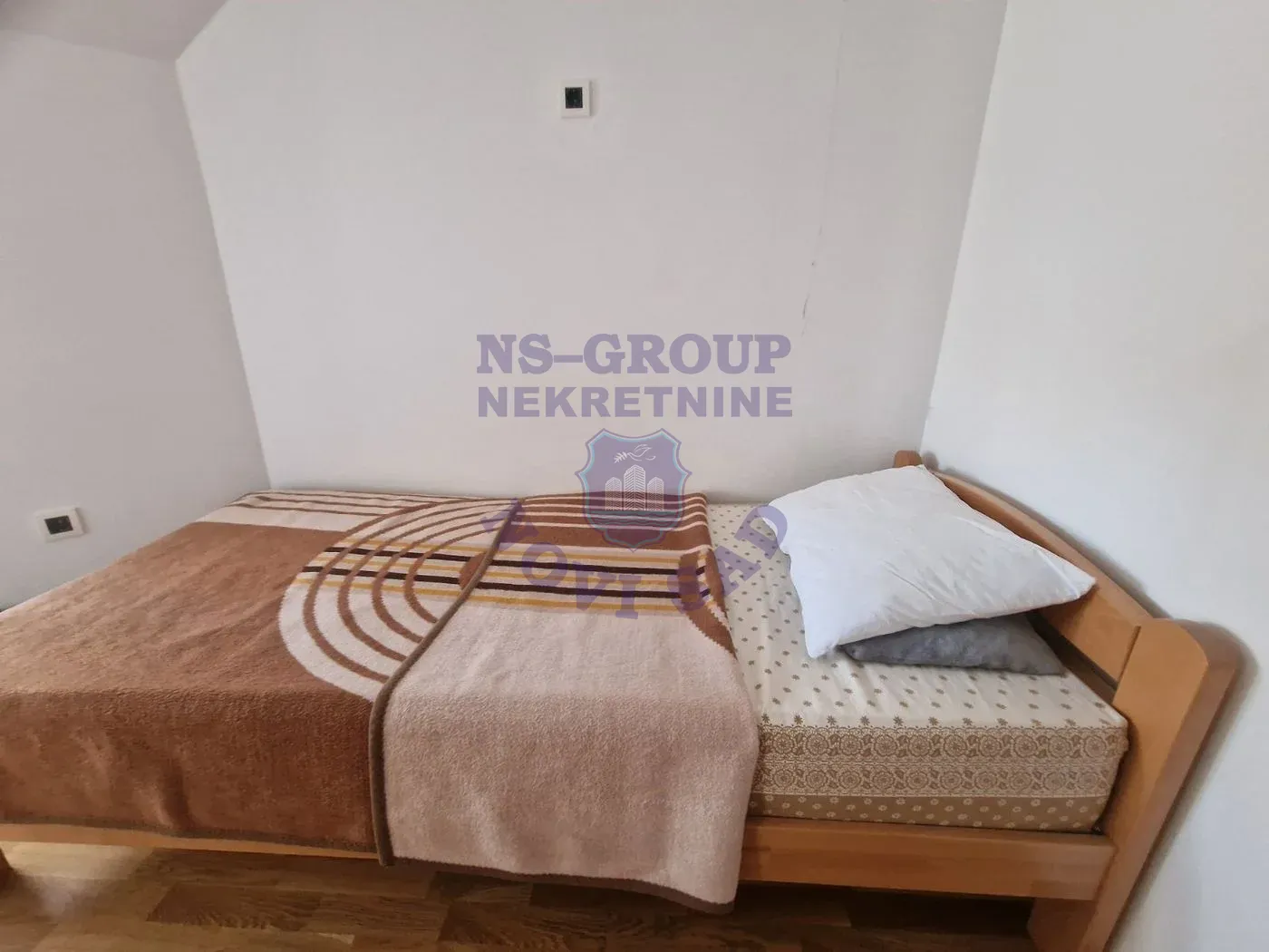 stan na prodaju Novi Sad 43m2 569235